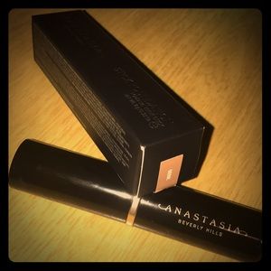 Anastasia Cream Foundation/Contour Stick in Mink